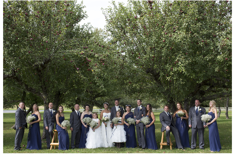 Heidi_Roland_Photography_Pocono_wedding_Memorytown_USA_Country_wedding_Cowgirl_bridal_party