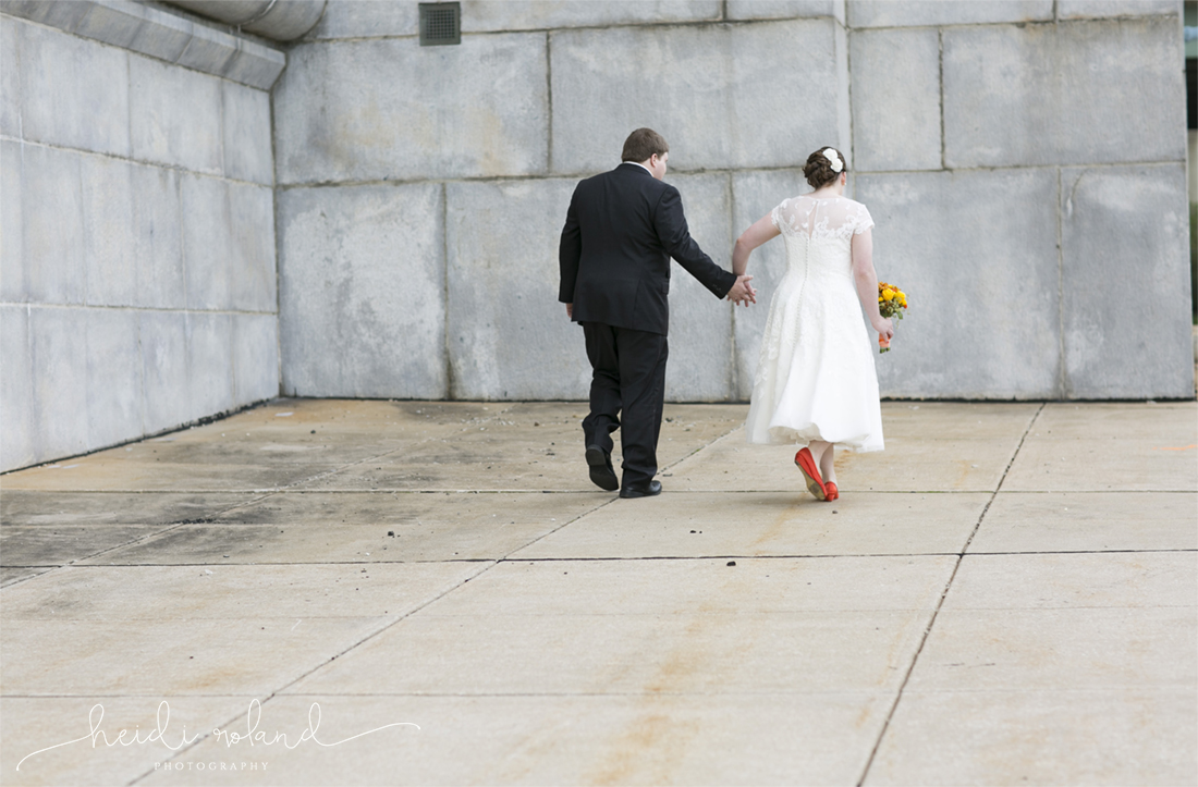 Intimate race street pier wedding, Heidi Roland Photography, hip bride, Benjamin Franklin Bridge, Philadelphia PA Wedding