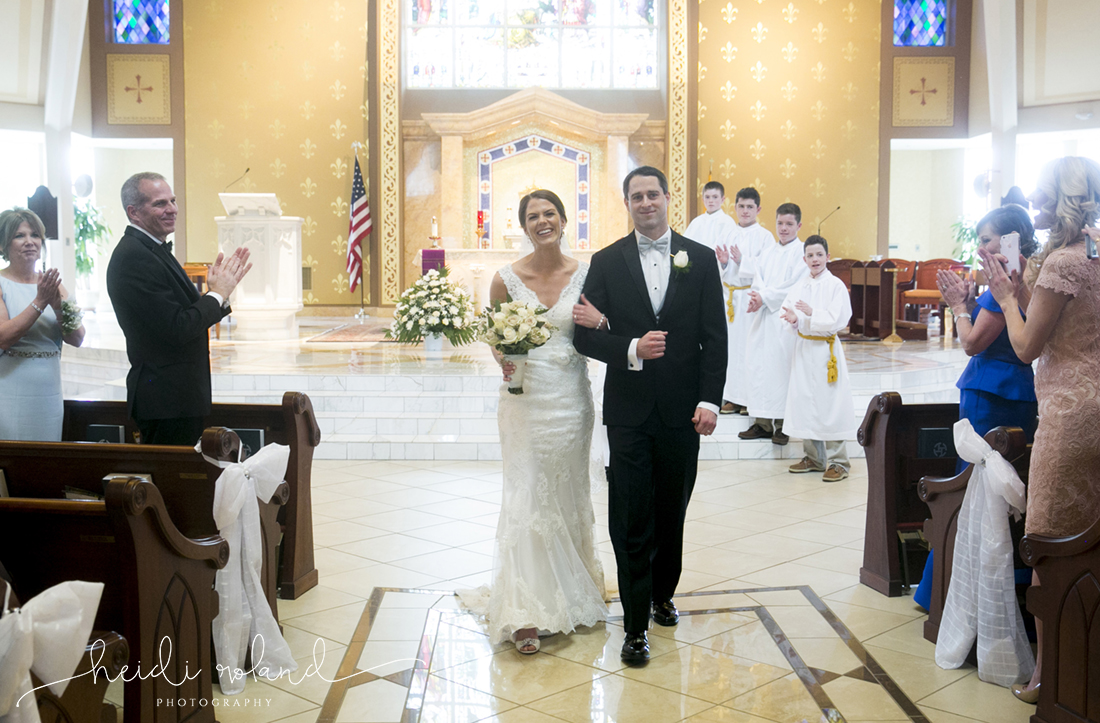 Heidi Roland Photography, Catholic church wedding bride and groom
