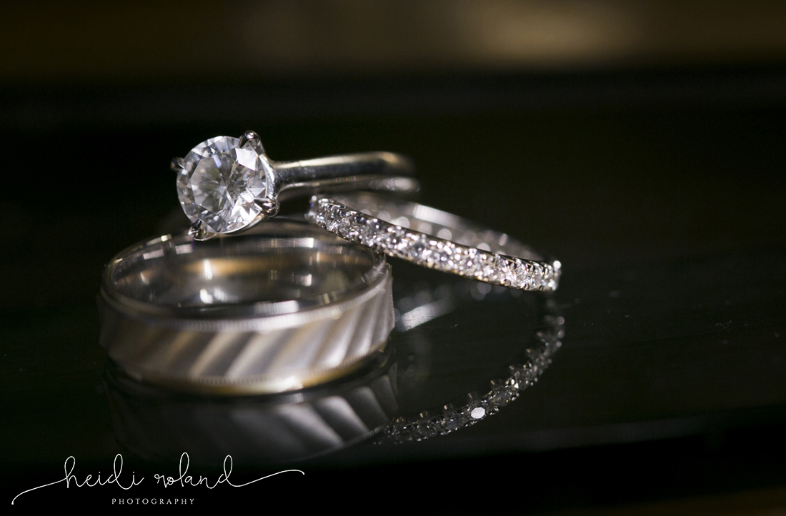 White Manor Country Club, Heidi Roland Photography, wedding rings