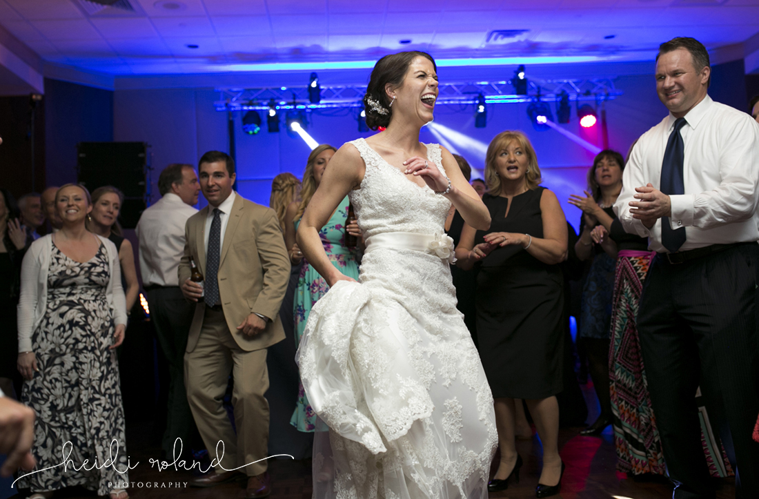 Heidi Roland Photography, white manor country club, bride on dancefloor