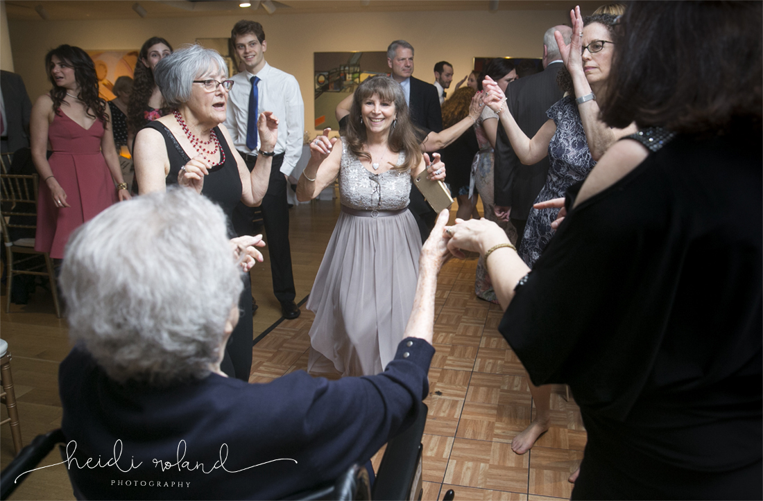 Heidi roland photography, dancing with grandma wedding recetion