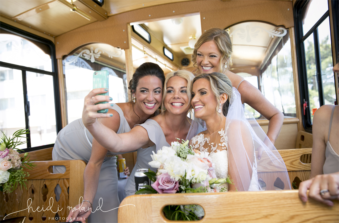 Icona Golden Inn wedding, bride selfie with bridesmaids