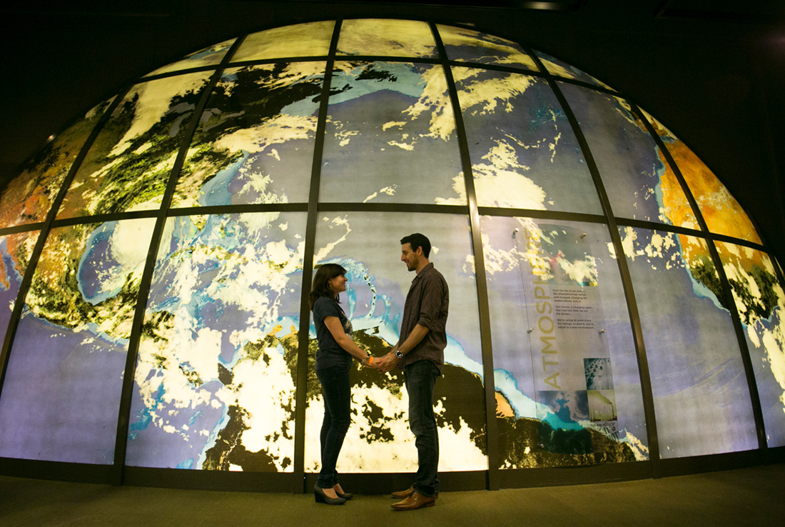 franklin institute engagement, couple portrait globe
