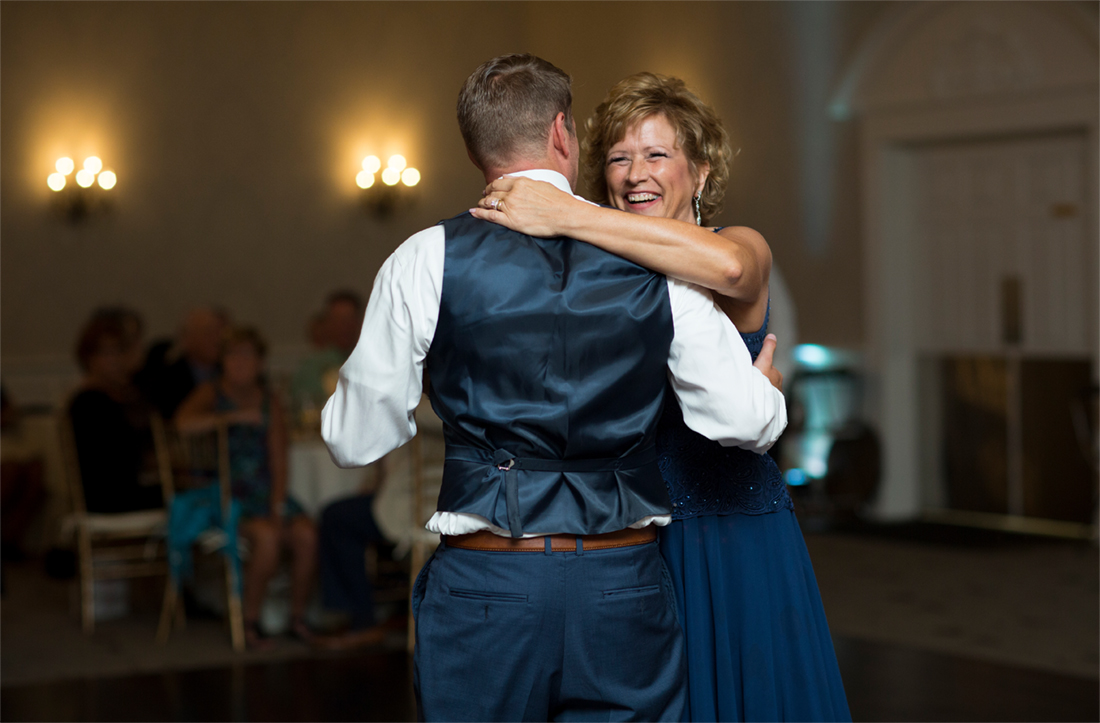 mother son dance Blue Bell Country Club wedding
