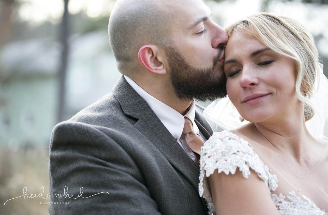 Heidi Roland Photography, Rustic Fall Wedding, bride and groom kiss