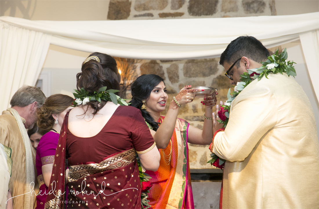 interfaith wedding Pomme, Hindu ceremony