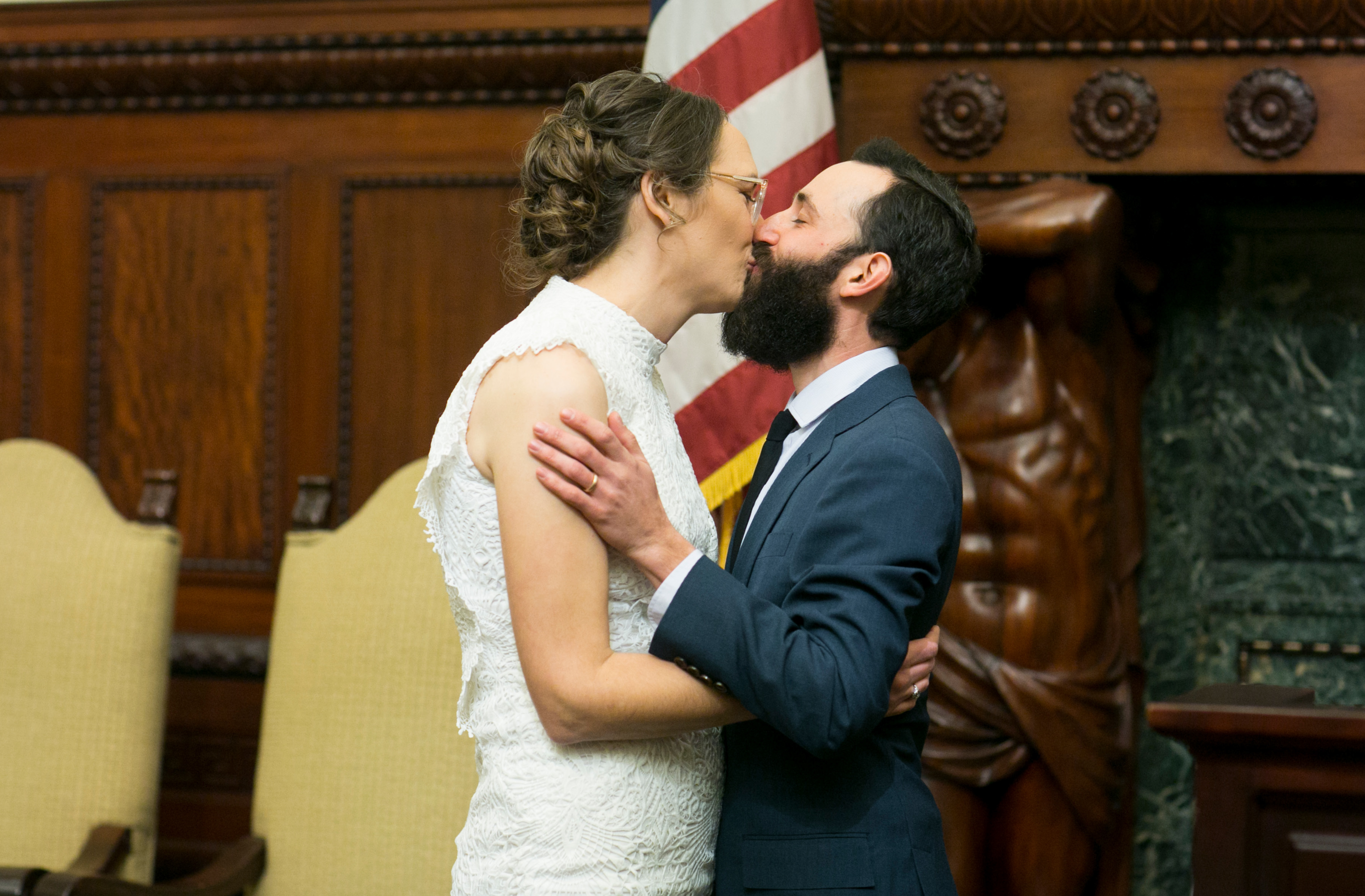 Philadelphia City Hall Elopement, Mayors reception room, wedding ceremony, first kiss
