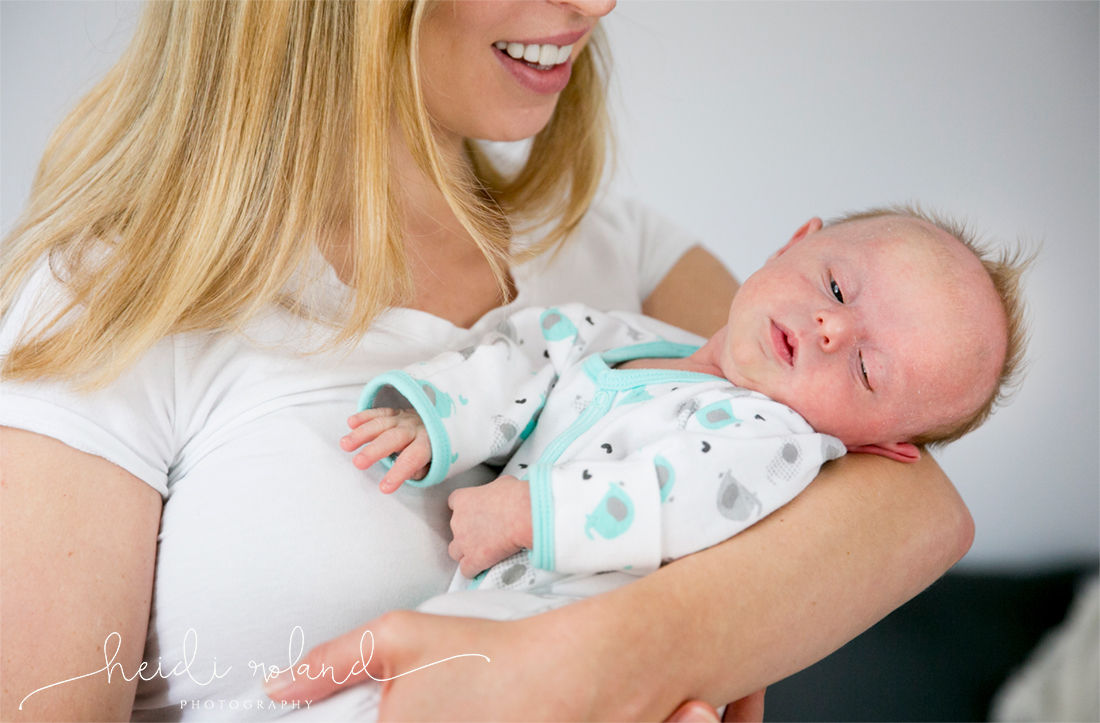 Newborn lifestyle photo session, lifestyle session, mom and son
