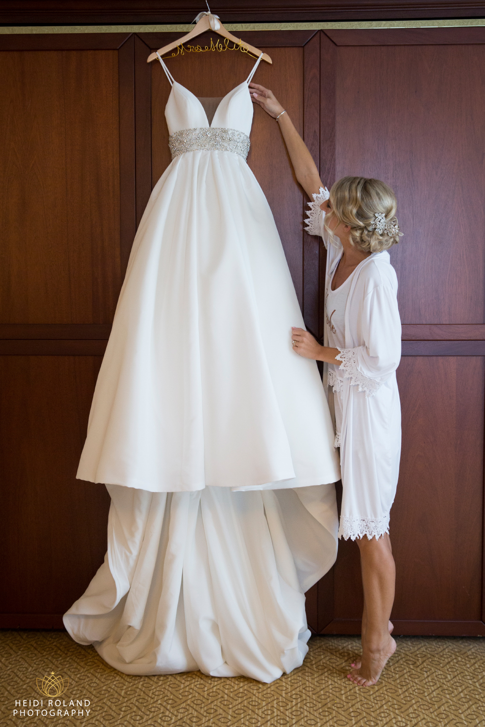 bride with Justin Alexander Dress wedding gown 