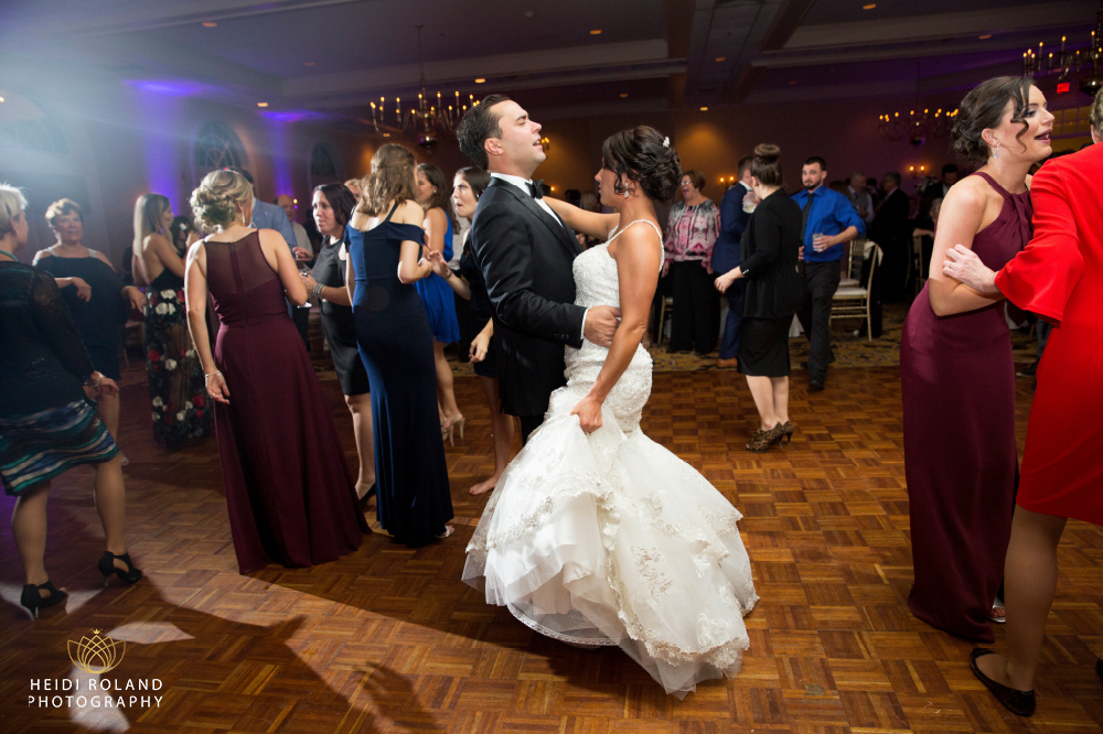 bride and groom on the dance floor 