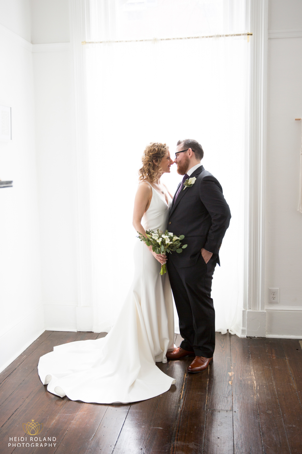 couples photos at intimate Philadelphia Wedding