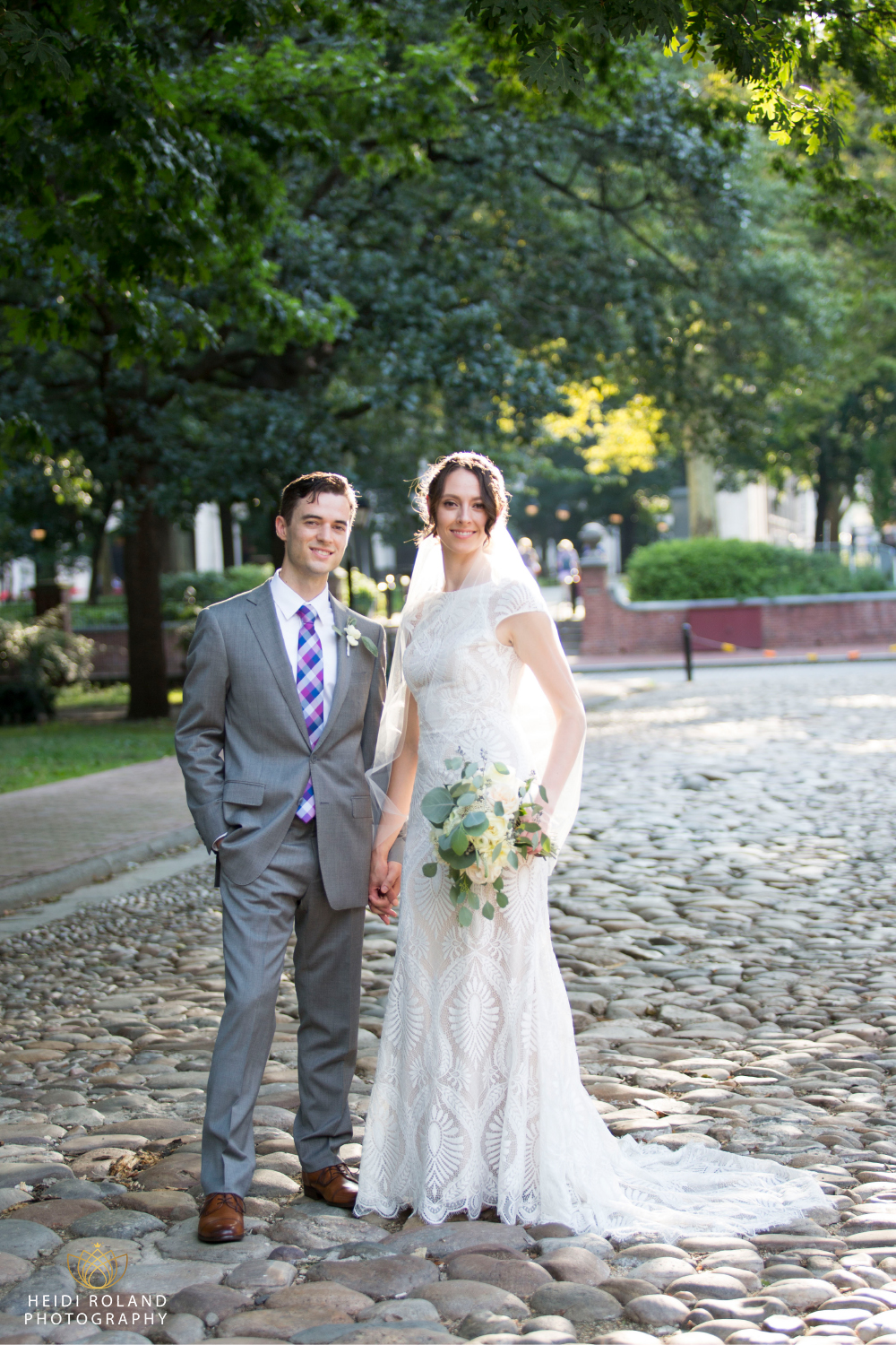 Old city Philadelphia wedding bride and groom