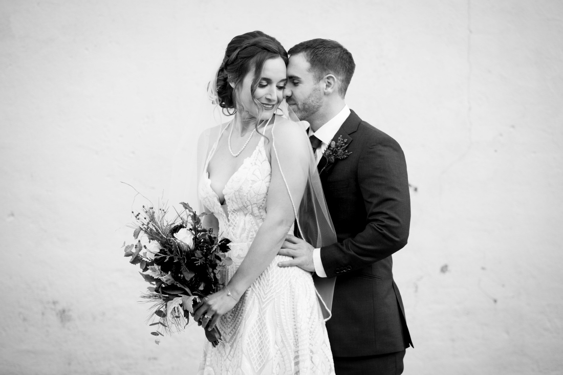 black and white wedding photos in Philadelphia