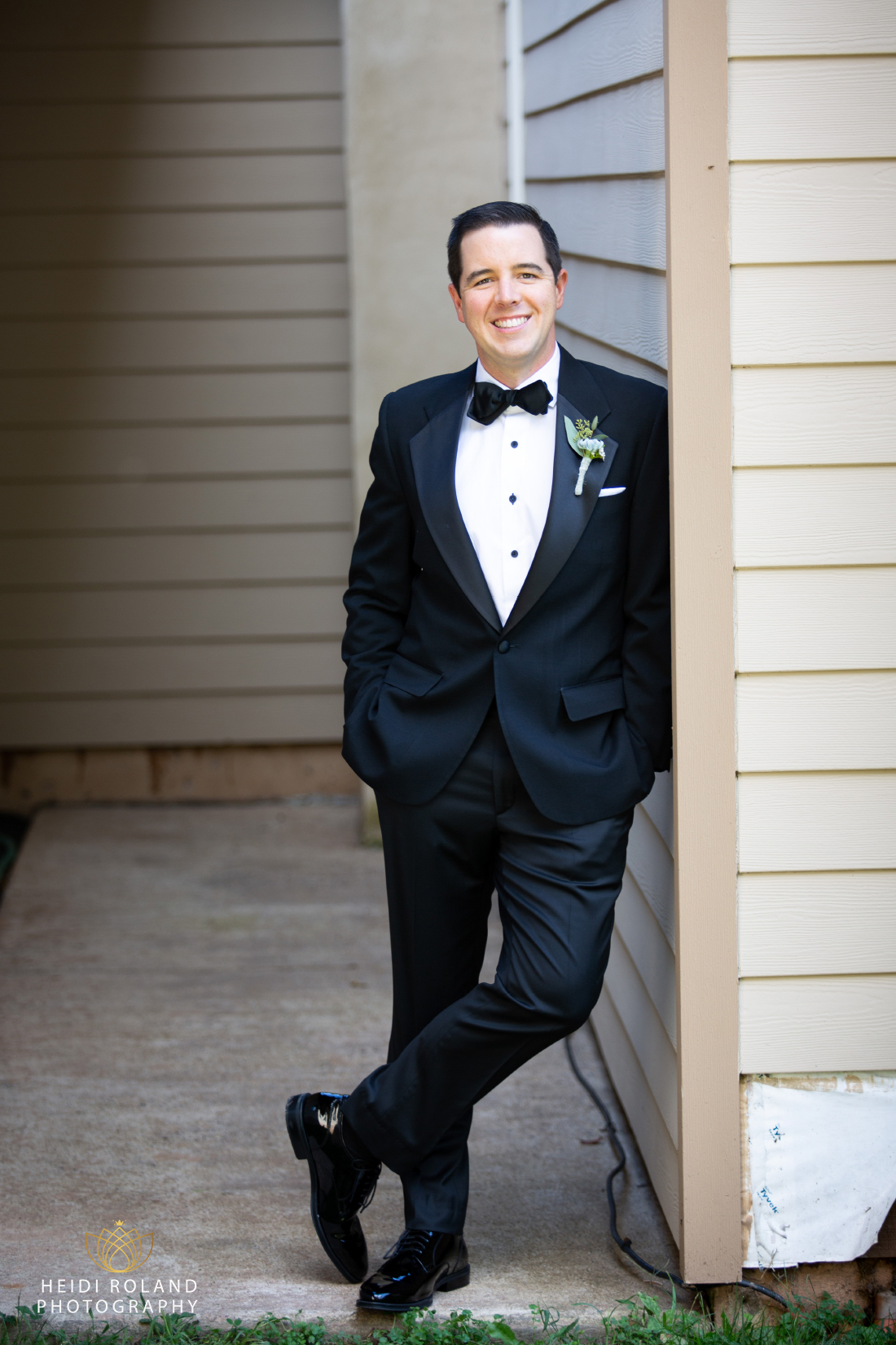 Groom portrait at small outside PA wedding
