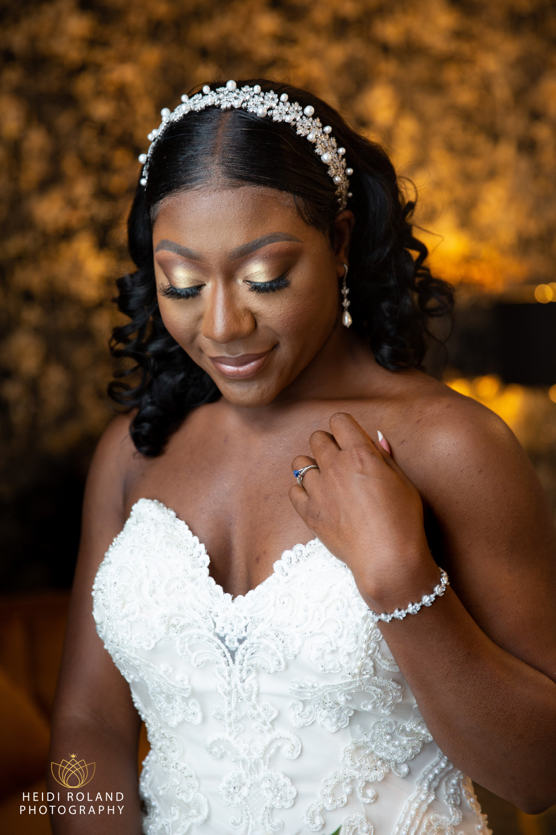 bridal portrait before wedding by Heidi Roland photography