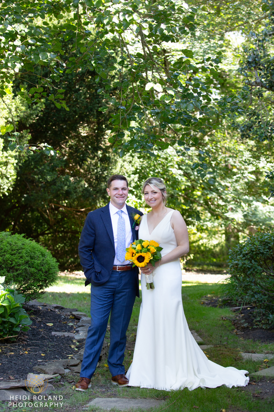 bride and groom with greenery at historic Inn in NJ