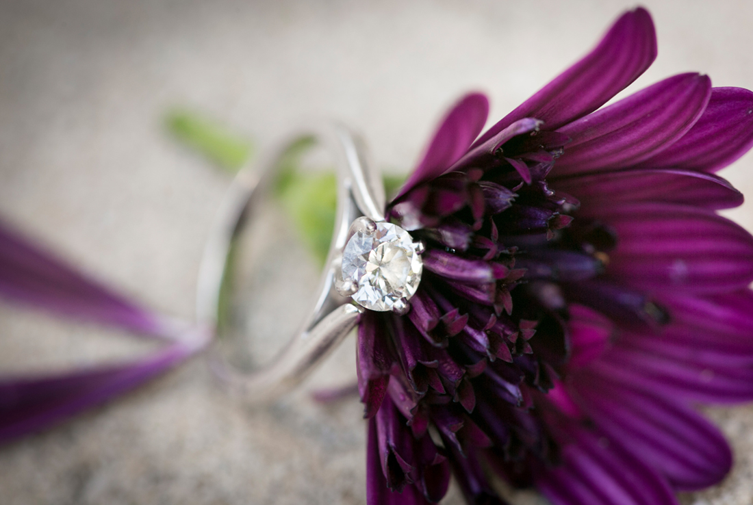 franklin institute engagement, Wedding ring with flower