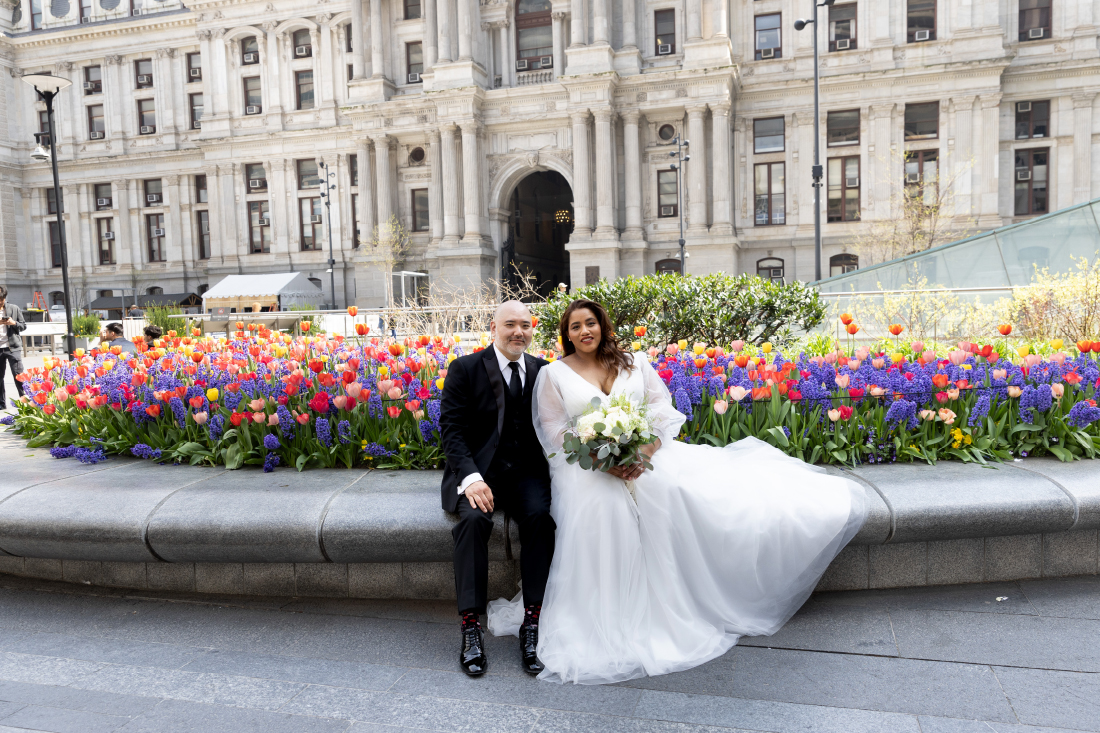 Elopement Photos at Philadelphia City Hall in Spring